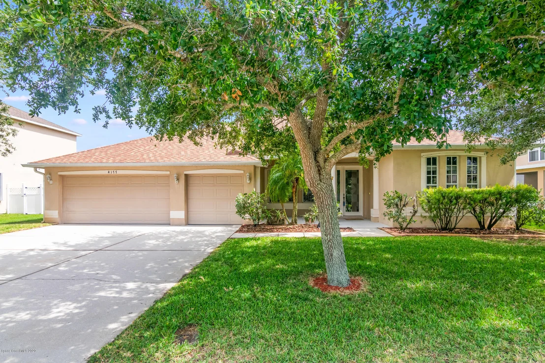 Photo of 4177 Ventana Boulevard