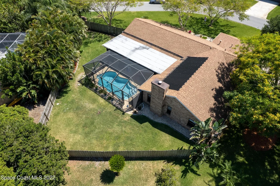 Photo of 525 Sawgrass Circle