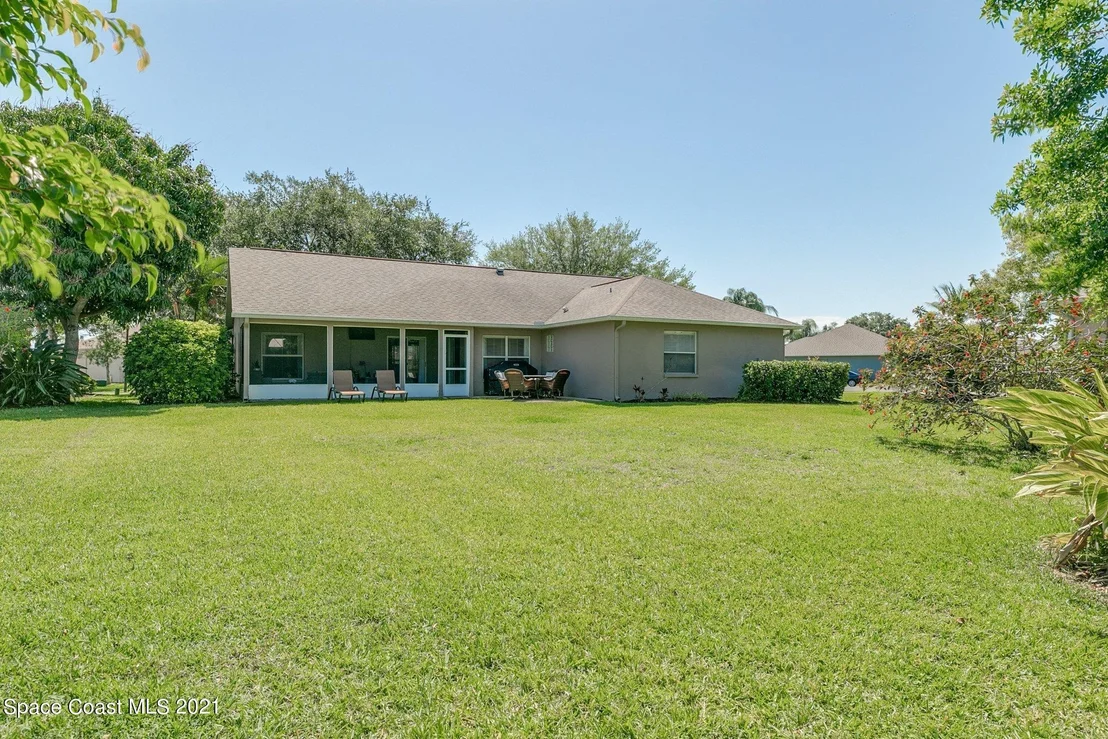 Photo of 521 Carmel Drive