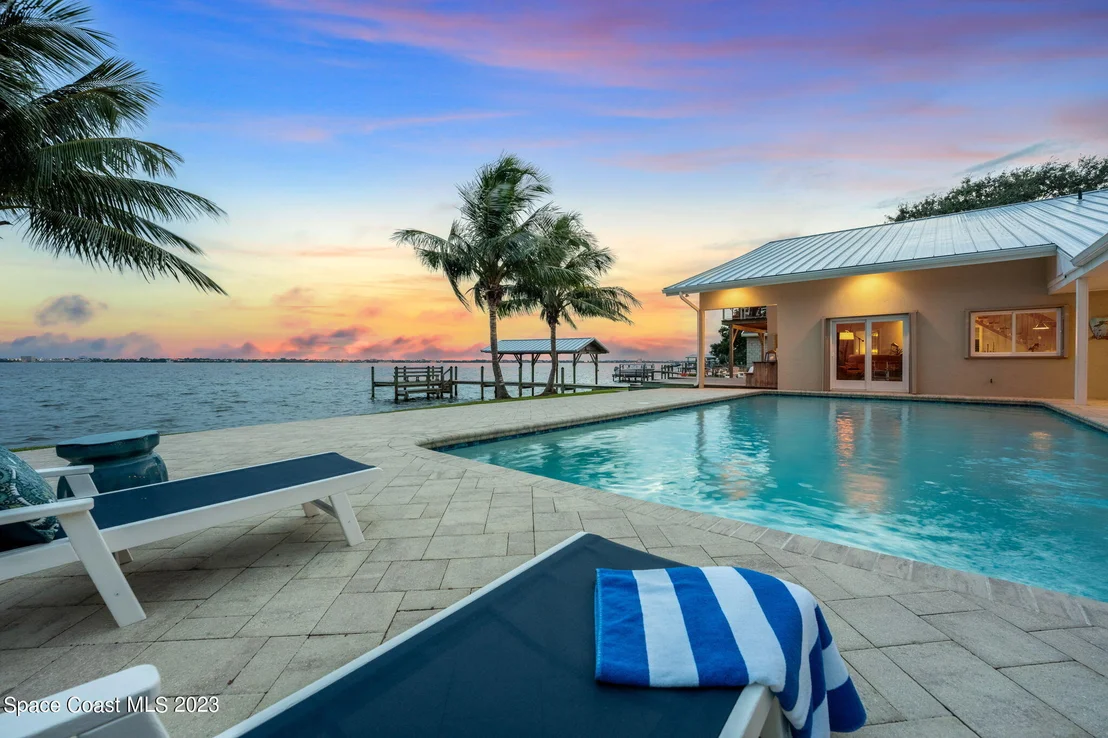 Photo of 751 Malibu Lane