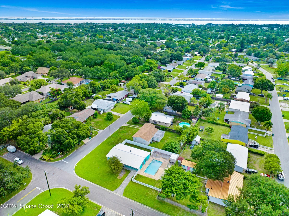 Photo of 4189 Hammock Drive