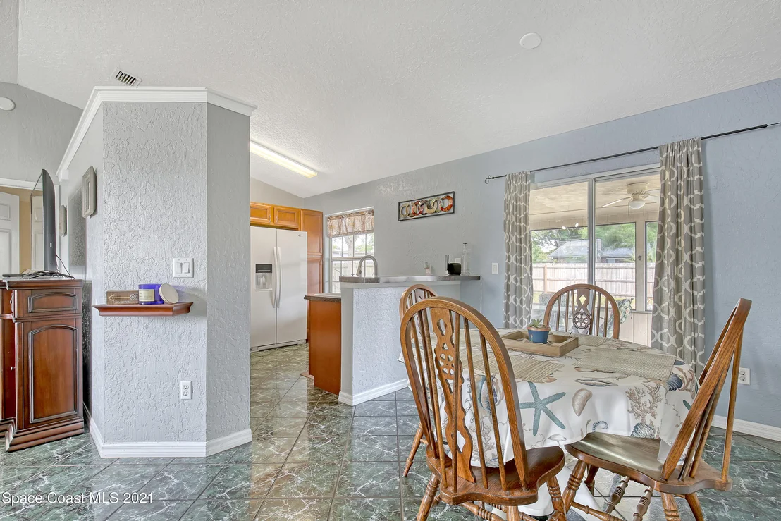 Photo of 6285 Arbor Avenue