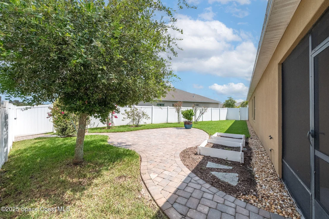 Photo of 920 Bear Lake Drive
