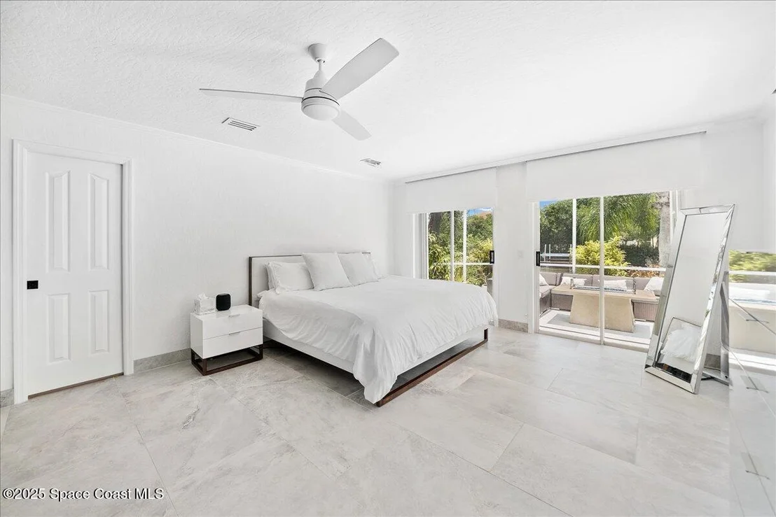 Photo of 489 Lanternback Island Drive