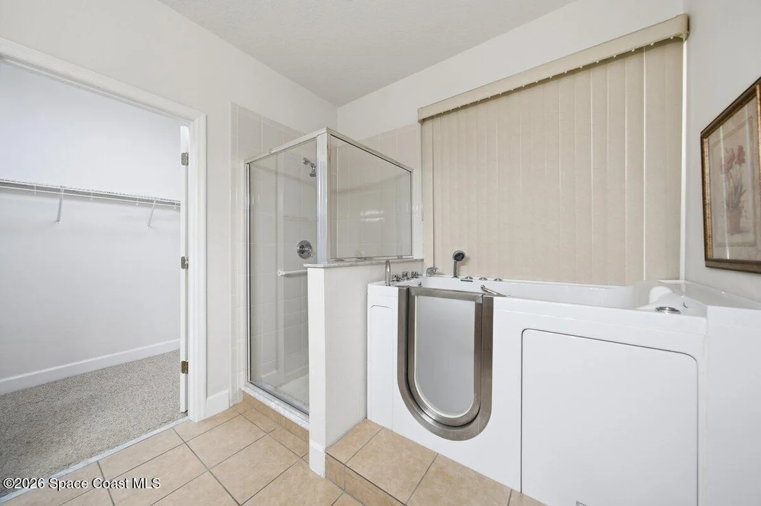 Photo of 594 Dryden Circle