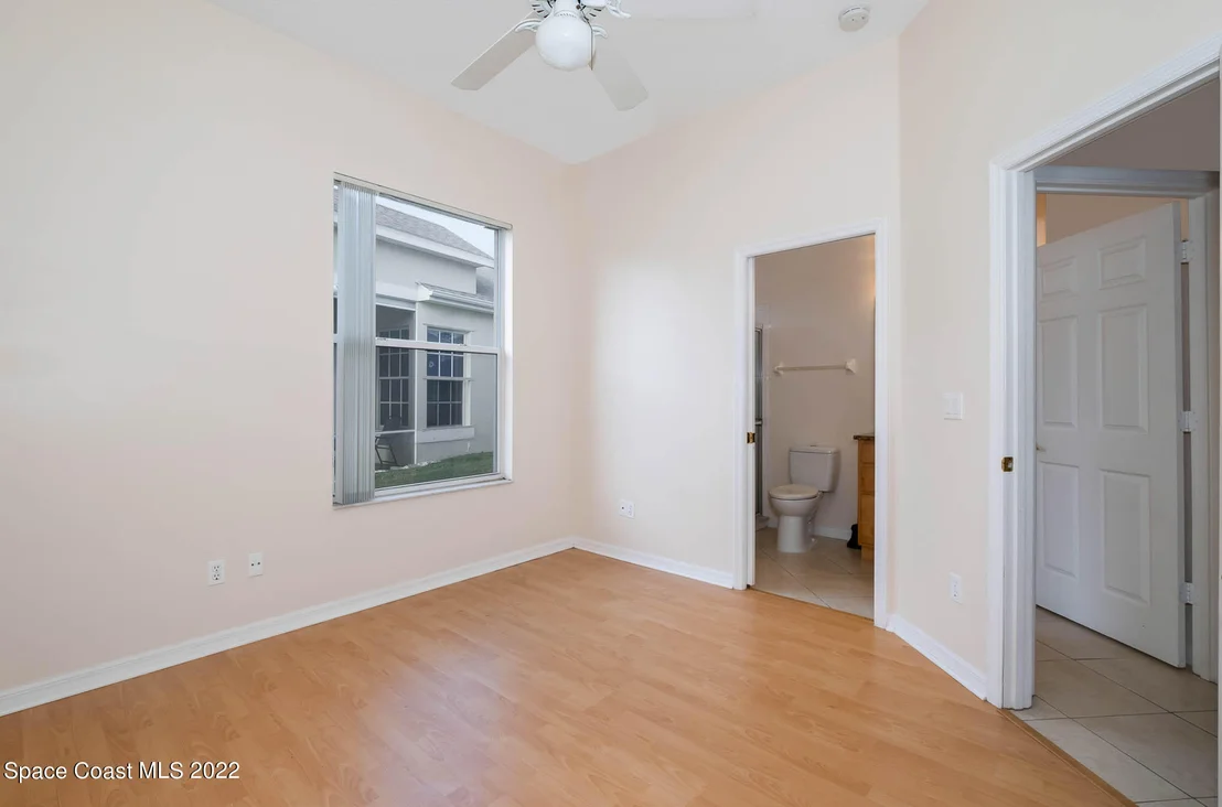 Photo of 2364 Addington Circle