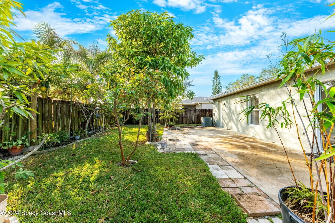 Photo of 8509 Ivanhoe Drive