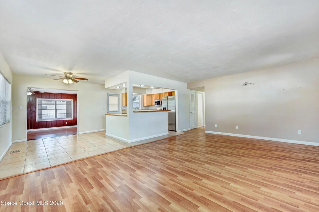 Photo of 1012 Seminole Drive