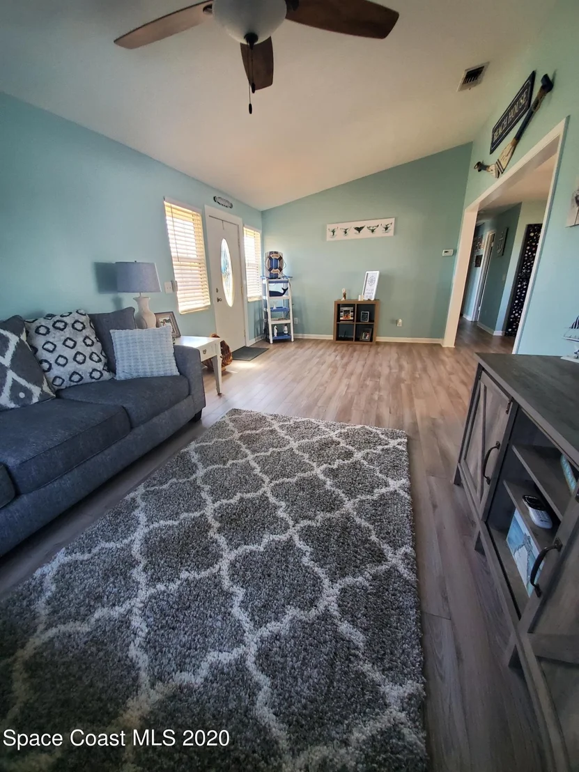 Photo of 819 Kara Circle