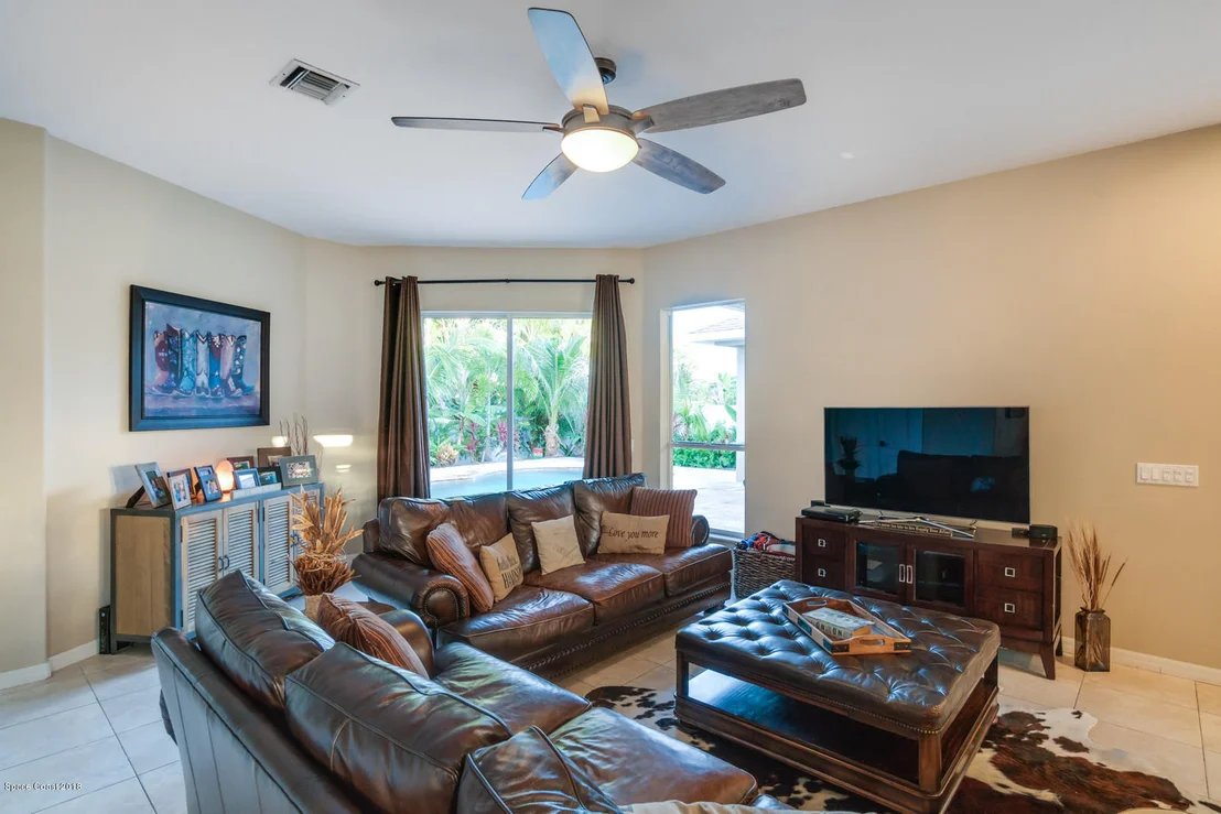 Photo of 1181 Tamango Drive