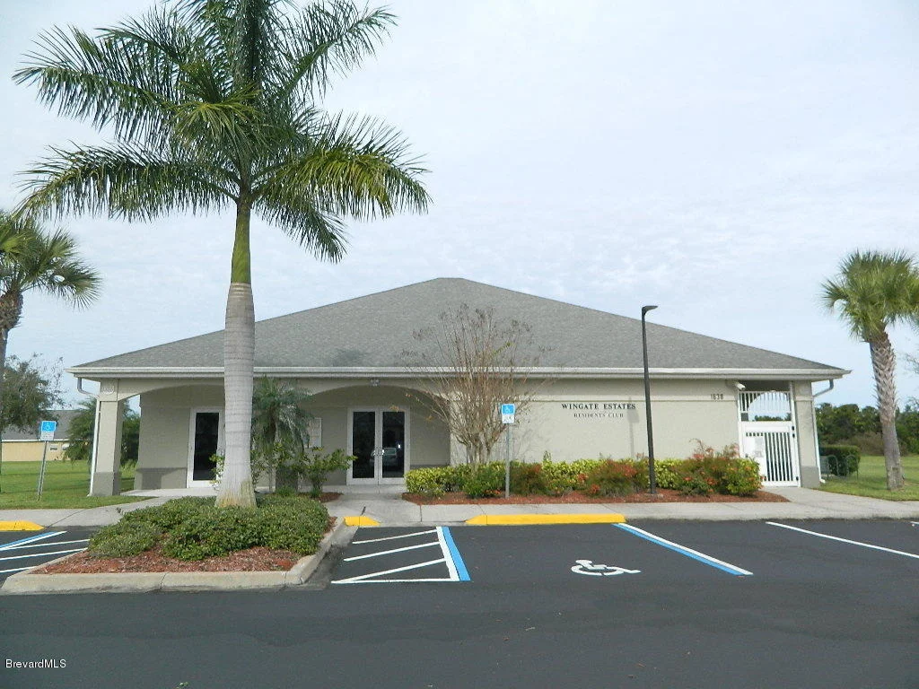 Photo of 1927 Auburn Lakes Drive