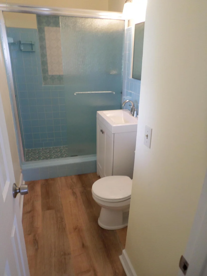 Photo of 1048 Illinois Road