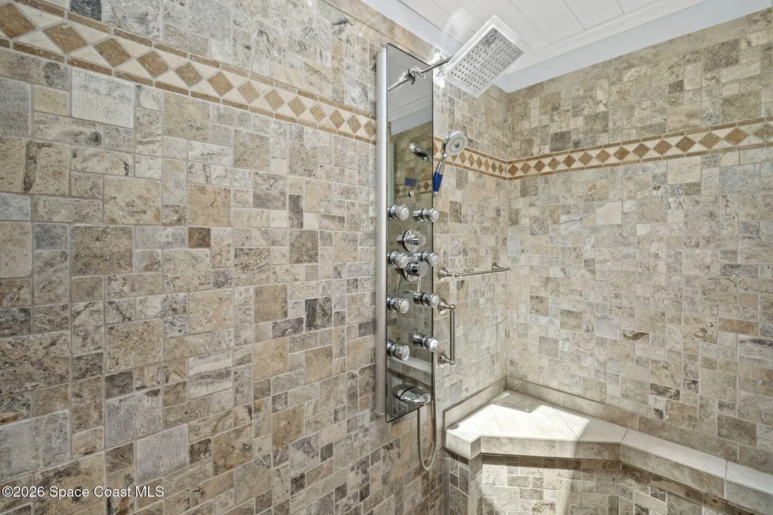Photo of 945 Bluegrass Lane
