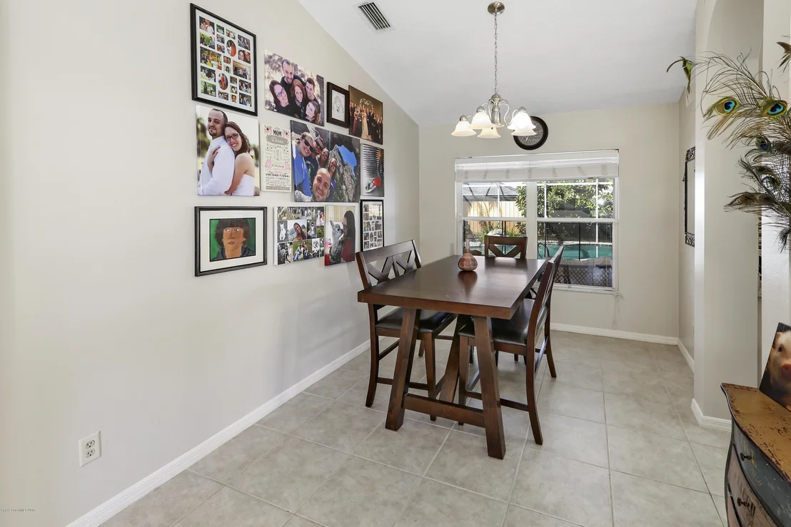 Photo of 3302 Lake View Circle