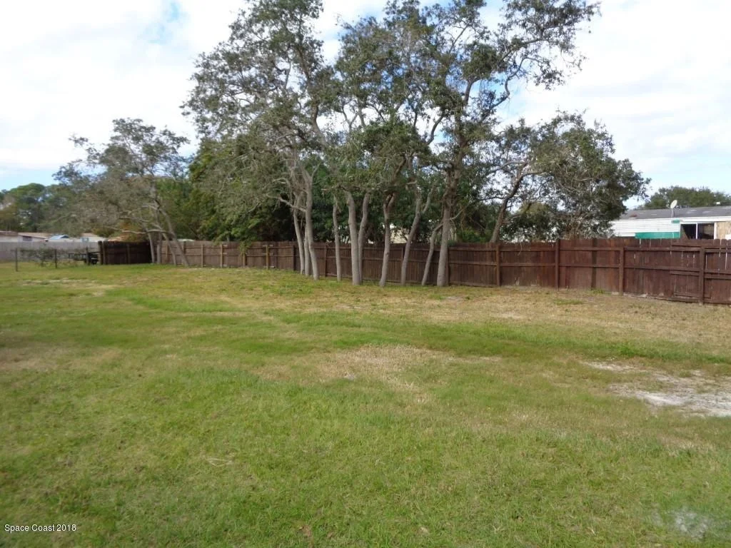 Photo of 569 Nicklaus Circle