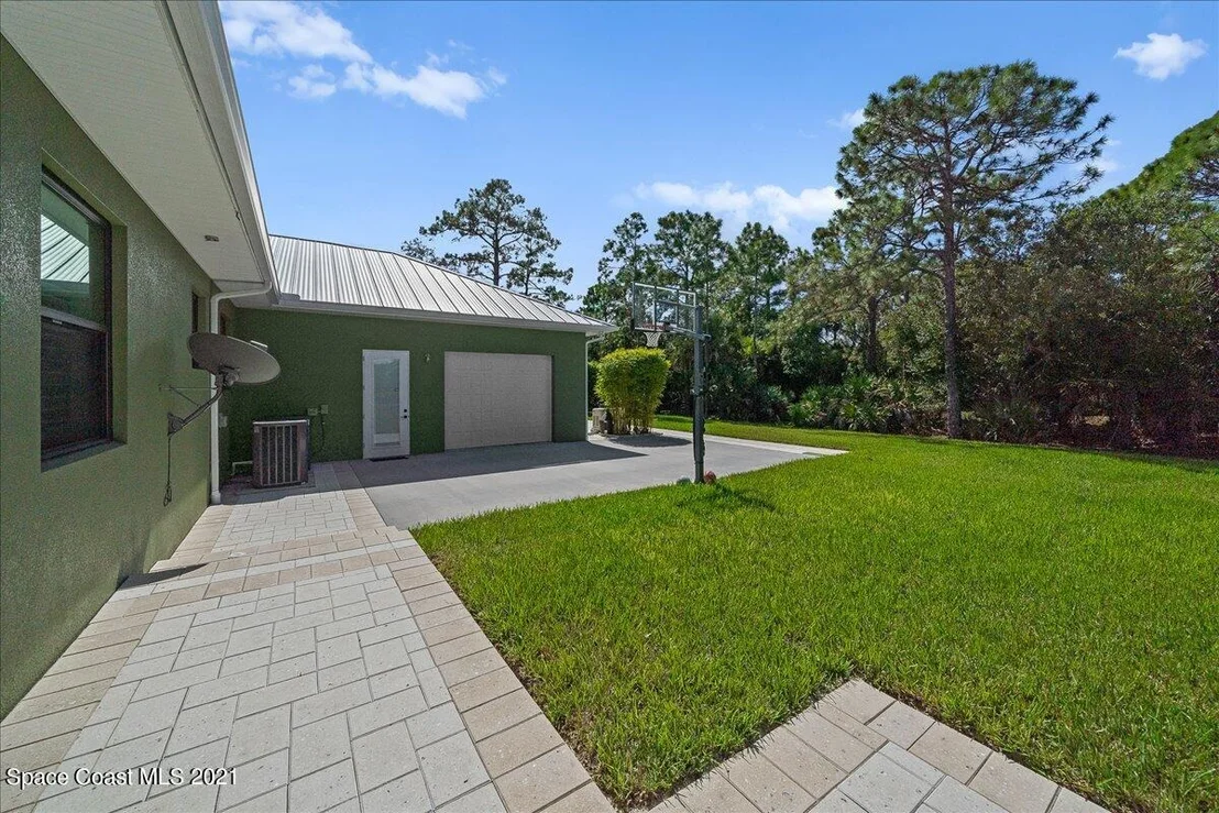 Photo of 2410 Pimlico Lane