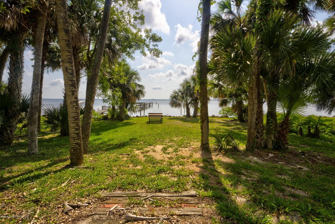 Photo of 4013 Indian River Drive N