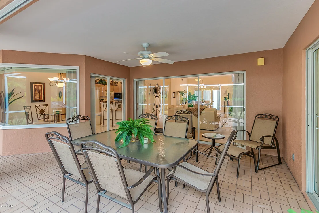 Photo of 969 Somerset Lane
