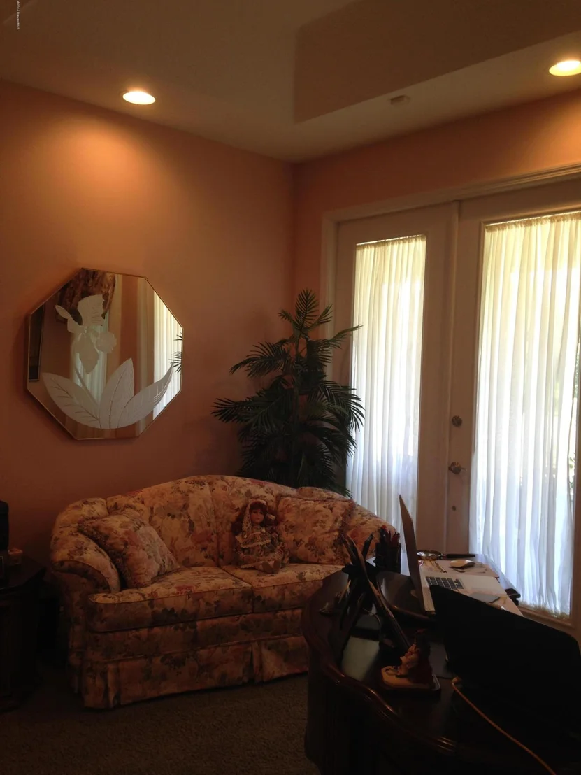 Photo of 4755 Dixie Way