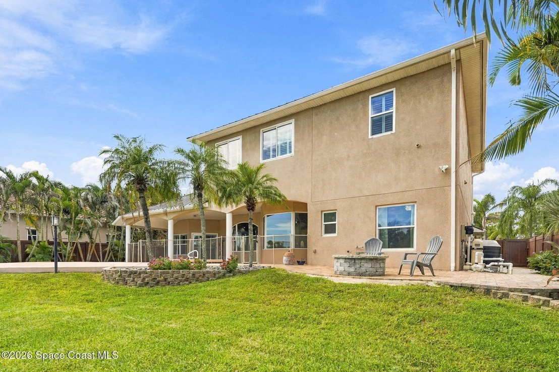 Photo of 241 Waterside Drive