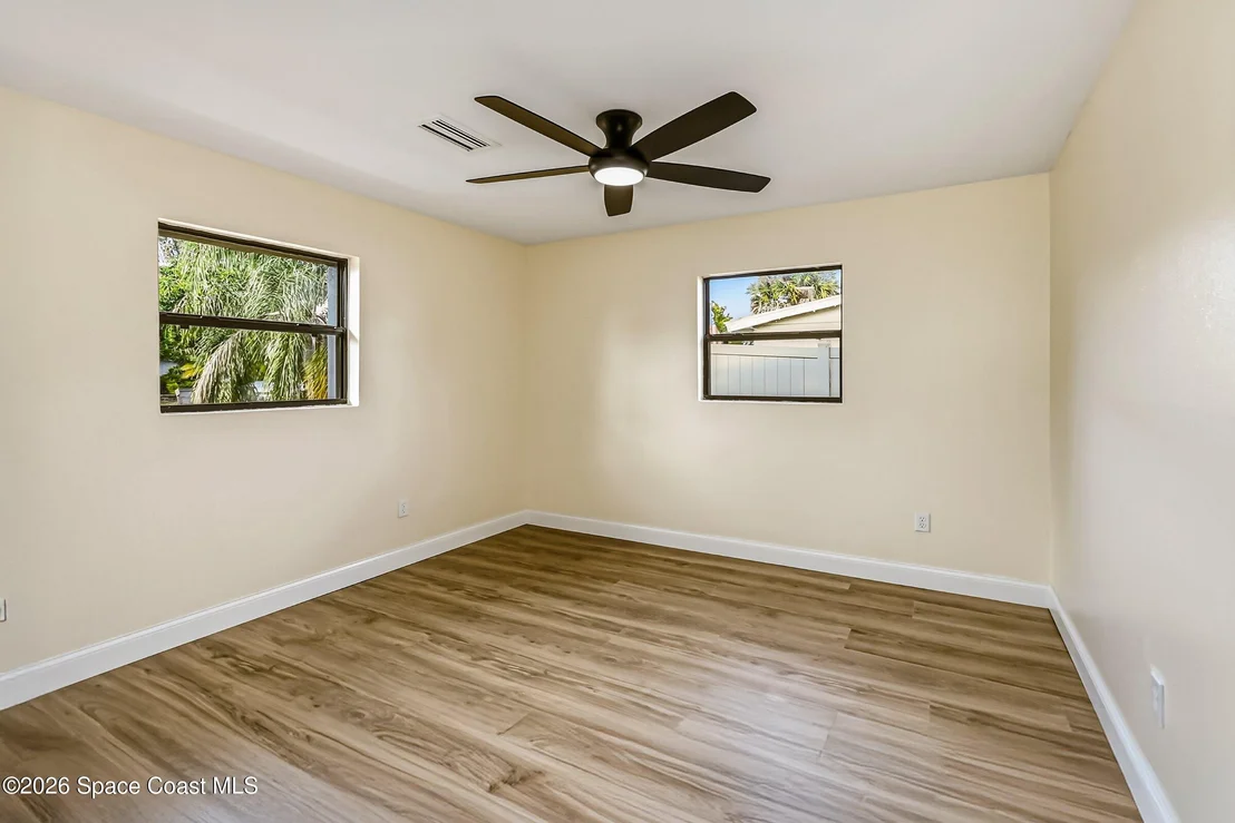 Photo of 2283 Saint Swithin Lane