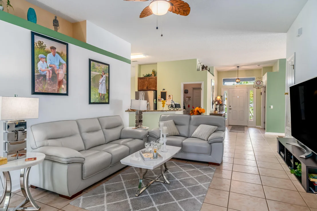 Photo of 2461 Stratford Pointe Drive