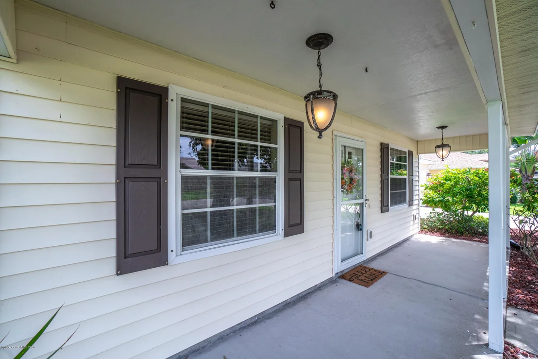 Photo of 1074 Red Bud Circle