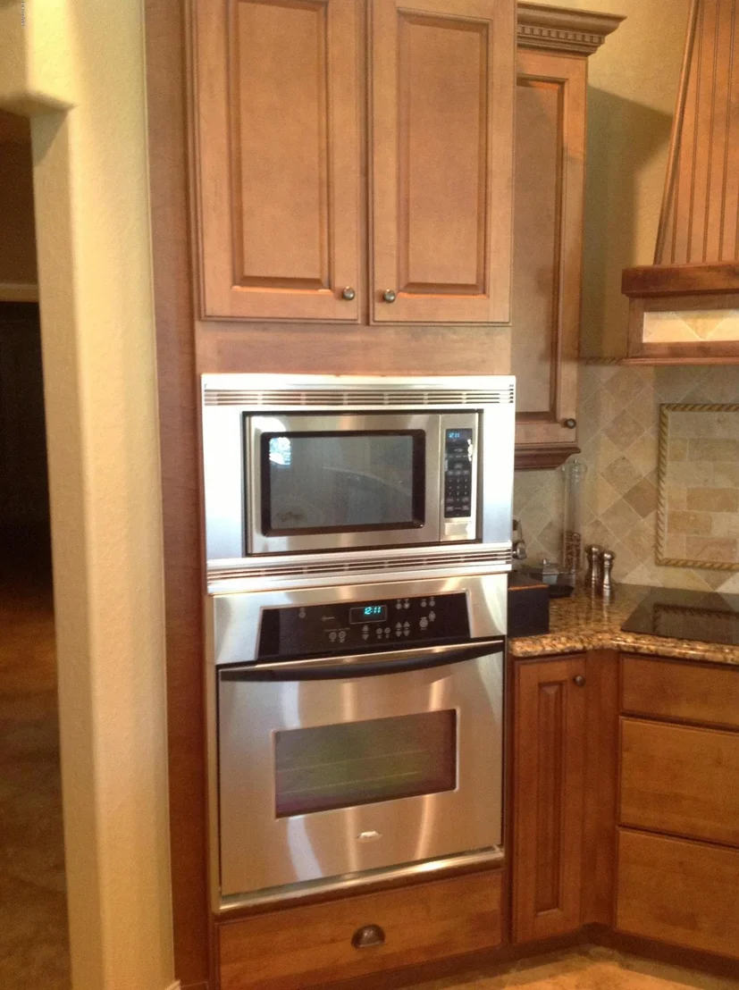 Photo of 3260 Quantum Place