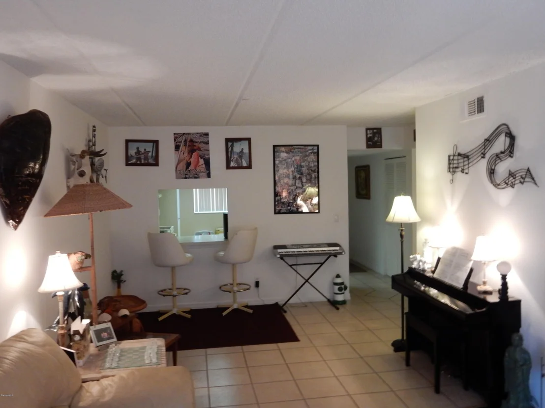 Photo of Unit 233 at 2975 Thrush Drive