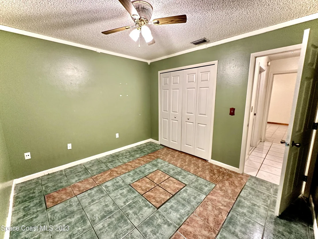 Photo of 4315 Curtis Boulevard