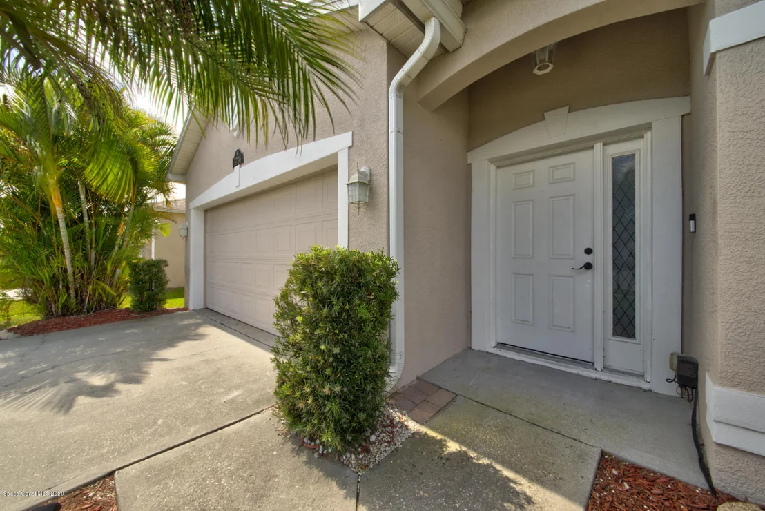 Photo of 5736 Indigo Crossing Drive