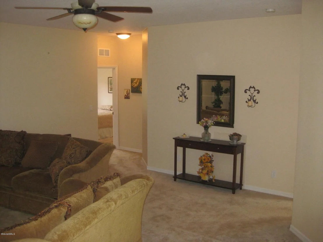 Photo of 1306 NW Jupiter Boulevard