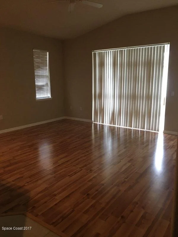 Photo of 591 SE Ping Place SE