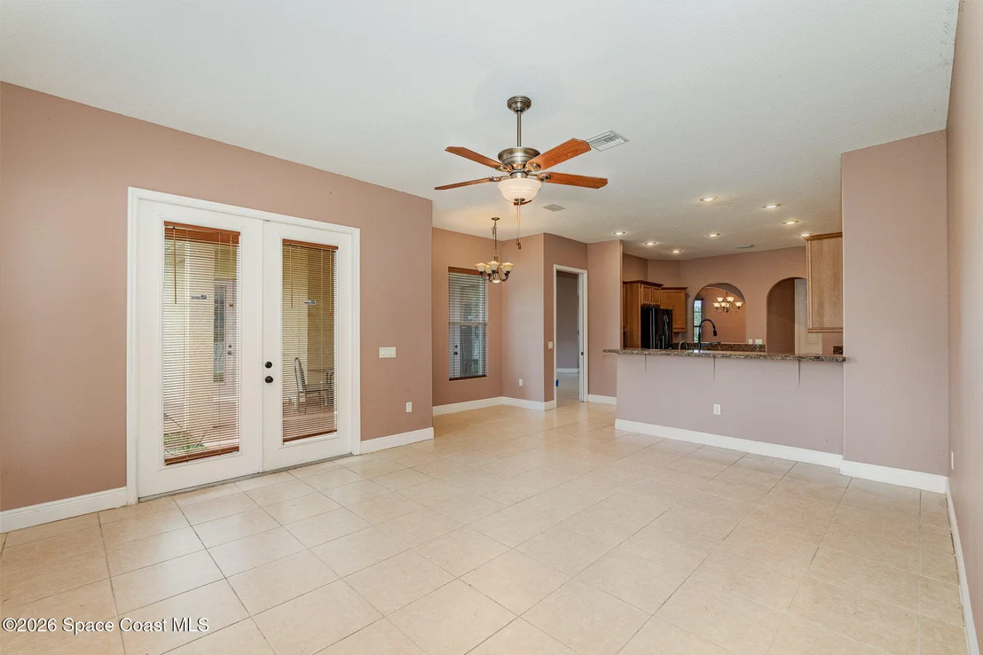 Photo of 291 Devlin Court SE