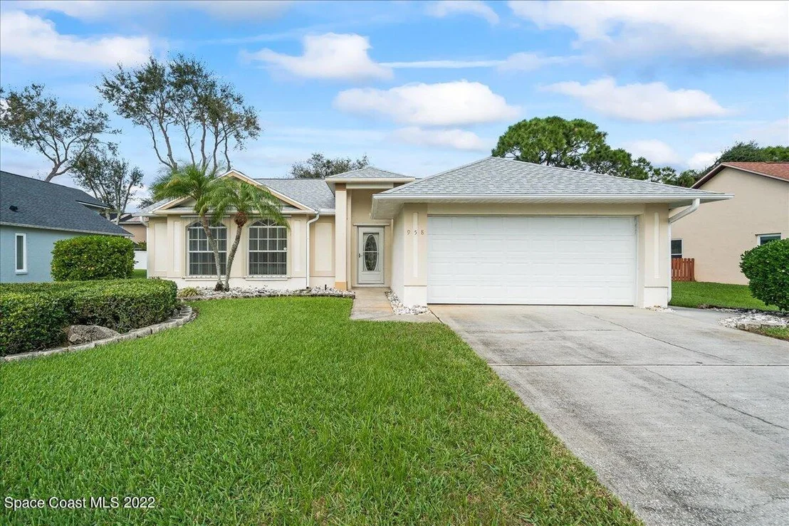 Photo of 958 Tamarind Circle