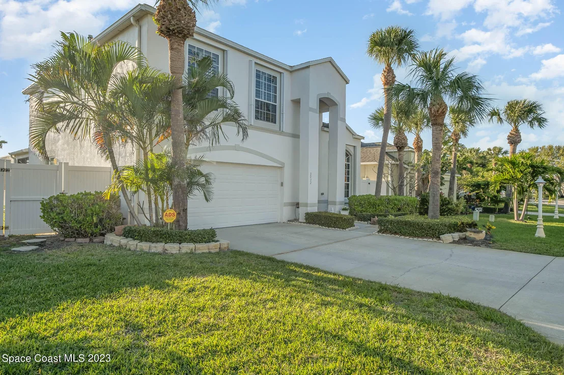 Photo of 3032 Jacobaeus Lane