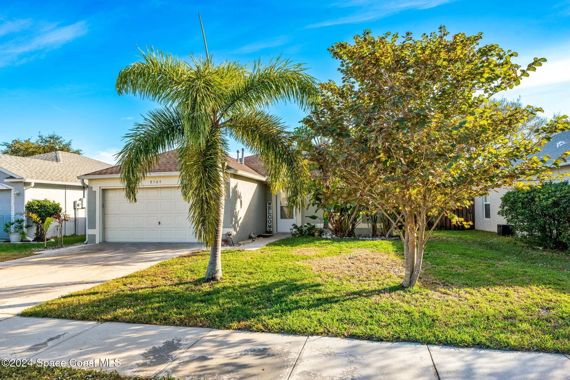 Photo of 8509 Ivanhoe Drive