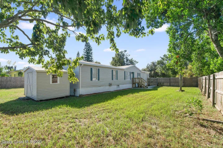 Photo of 553 Nicklaus Circle