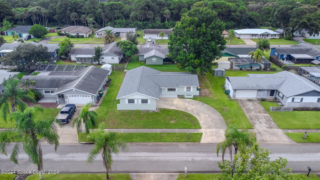 Photo of 2823 Corbusier Drive