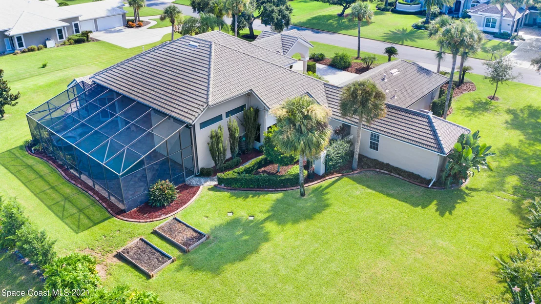Photo of 742 Glengarry Drive