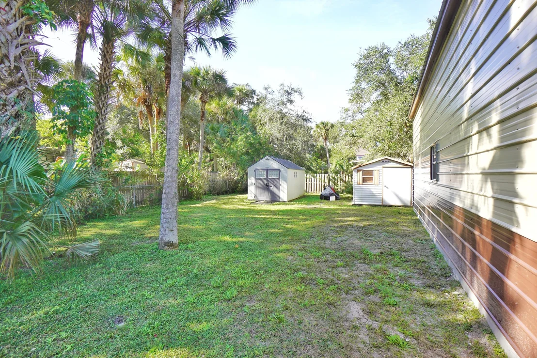 Photo of 440 N Burnett Road