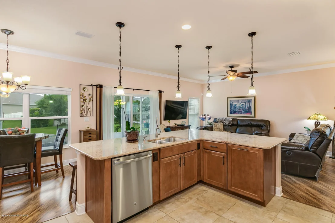 Photo of 4863 Borealis Court W