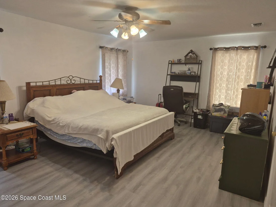 Photo of 3351 Deer Lakes Drive E