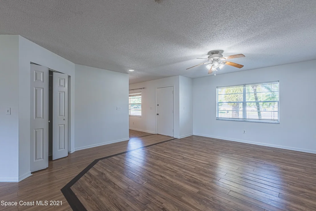 Photo of 2021 Tallpine Road