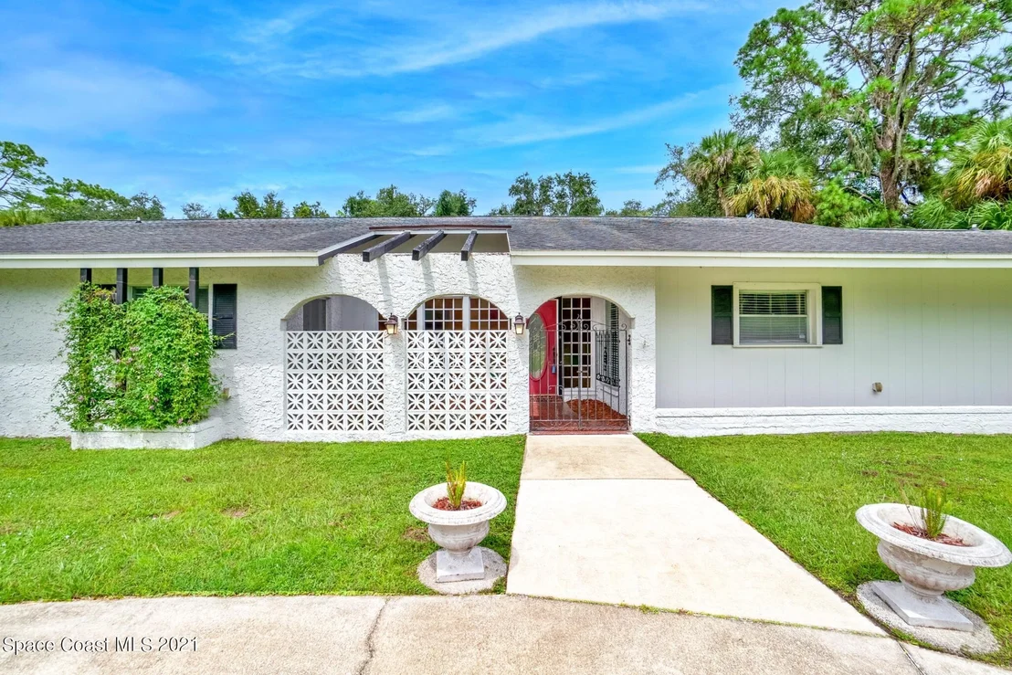 Photo of 5060 Ranchwood Drive