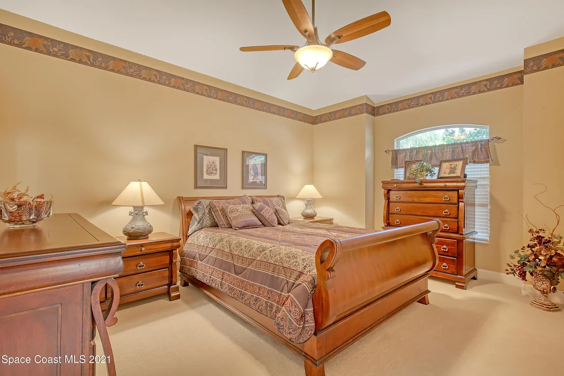 Photo of 703 Peregrine Drive