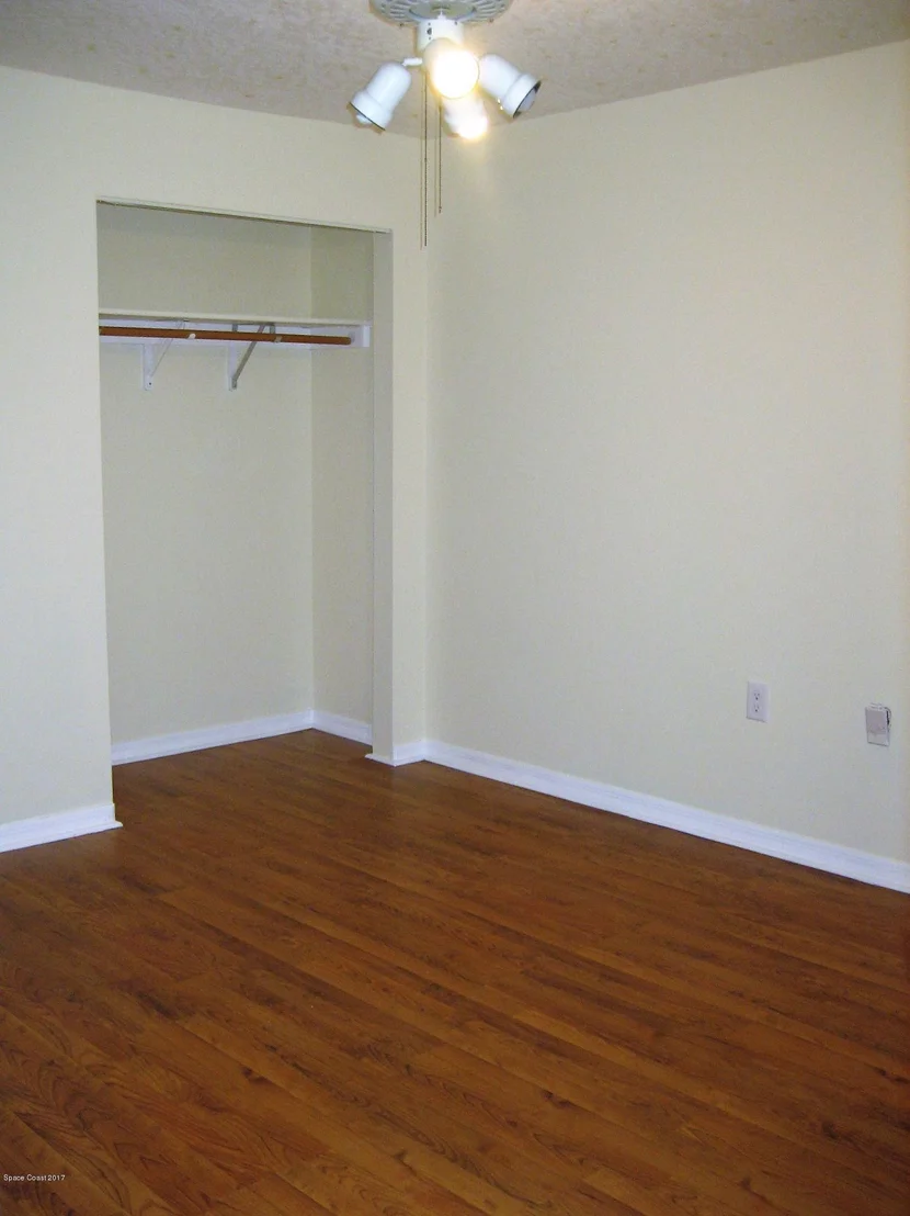 Photo of 265 Concord Way