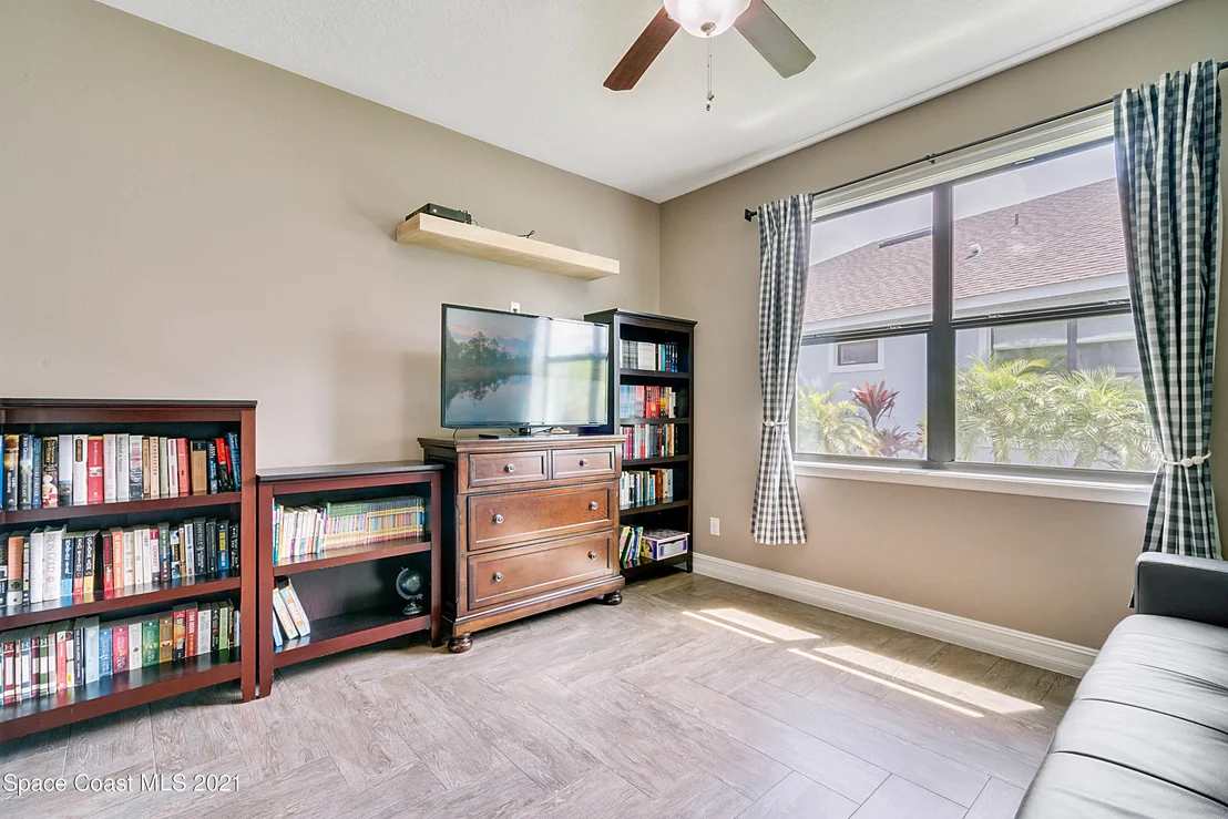 Photo of 8122 Strom Park Drive