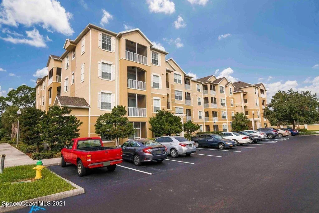 Photo of Unit 303 at 3848 Lexmark Lane
