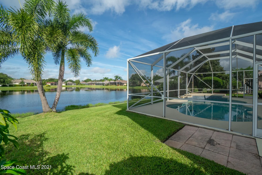 Photo of 5876 Arlington Circle